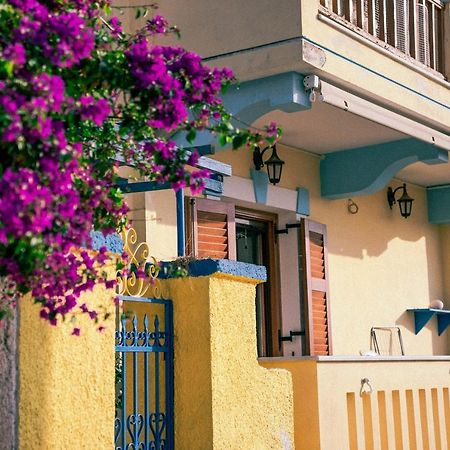 Beautiful house in Aegina Apartment Exterior foto